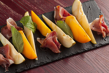 帕尔马火薄荷水果自助餐猪肉火腿沙拉火炉美食熏制橙子图片