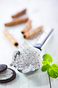Oreo 冰淇淋小吃奶油茶点食物味道甜点巧克力牛奶奶油状美食图片