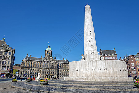 荷兰阿姆斯特丹大坝广场与全国月光合唱团高清图片