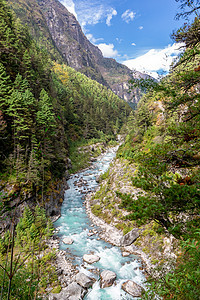喜马拉雅山丘特雷克珠穆峰基地营地的吊桥风景冒险运动远足者旅行指导挑战顶峰登山假期图片