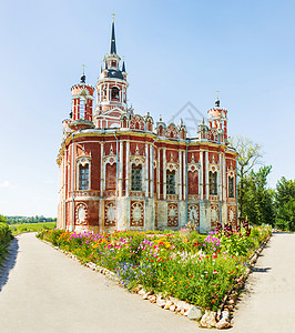 诺沃-尼科尔斯基大教堂(建于十八至十九厘米) 阳光明媚的夏日图片