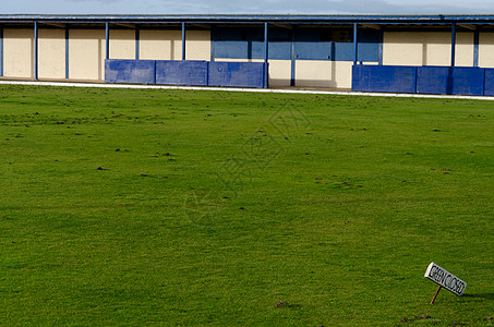在Rhyl绿色的无目的保龄球场废墟草皮保龄球状态季节游戏金融状况生态杂草背景