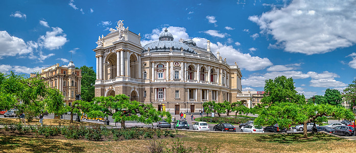 乌克兰的敖德萨歌剧院和芭蕾舞厅音乐街道全景房子历史性剧院芭蕾舞城市圆顶音乐会图片