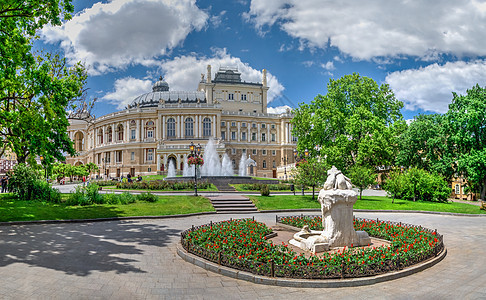 乌克兰敖德萨剧院广场喷泉艺术城市秀场国家纪念碑旅行柱子雕塑剧院图片