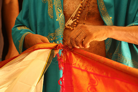 传统的印度教传统结婚仪式婚礼文化金子女士女性接待恋人宗教戏服订婚图片