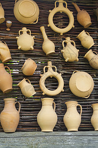 果实手工制陶瓷陶瓷粘土 棕色花地杯和杂物纪念品收藏图片
