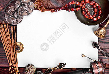 用于冥想和放松的藏族乐器宗教乡村音乐瑜伽念珠佛经治疗桌子祷告木头图片