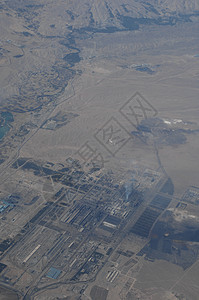 杜巴沙漠鸟瞰图村庄旅行交通航拍视角建筑物沙漠蓝色爬坡池塘图片