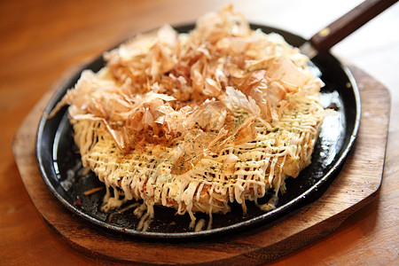 日食 日本披萨红烧美食乌贼地区午餐课程猪肉面粉饼子蔬菜图片