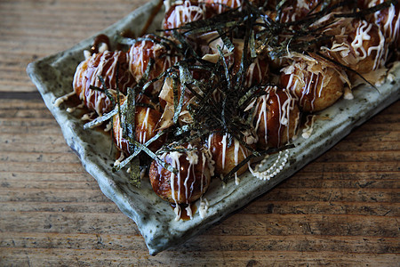 木本Takoyaki厨师夜生活餐厅节日盘子街道面粉食物小吃章鱼图片