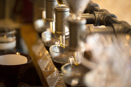 咖啡滴滴风格展示店铺玻璃潮人棕色酿造地面餐厅食堂服务杯子图片