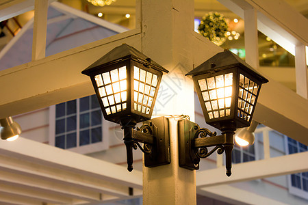 古典墙灯灯笼金子建筑学房间灯泡装饰古董酒店房子照明图片