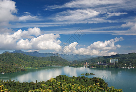 台湾著名的日月月湖图片