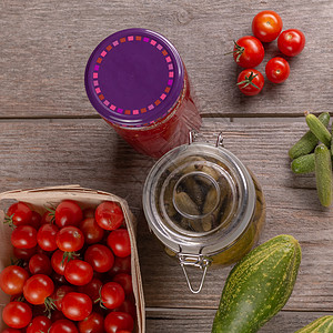 黄瓜西红柿樱桃番茄果酱花园玻璃营养香料小吃沙拉美食茶点食物烹饪图片