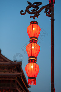 西安的白化红中国灯笼吸引力场景城市历史历史性石头蓝色风景旅游天空图片