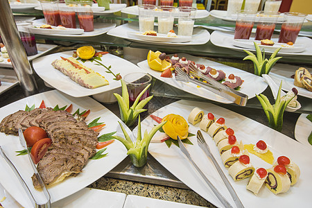 餐馆自助餐厅沙拉食品变色食物红色沙拉台自助餐酒店白色健康饮食奢华盘子冷盘图片