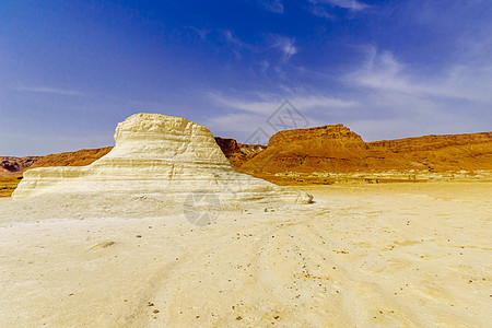 马萨达堡垒和犹太沙漠编队美丽堡垒旅游废墟悬崖石头地平线死海太阳图片