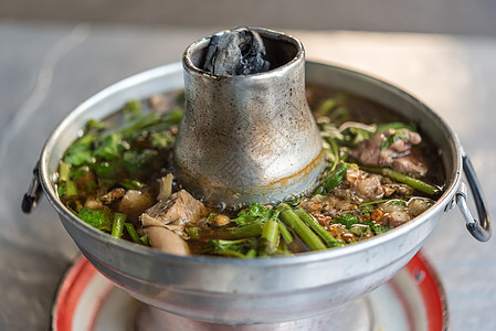 烤肉菜汤炖牛肉 清脆牛肉饮食传统投标早餐餐厅火锅盘子营养美食午餐图片