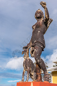 瓦伊姆市总部域内帕克牧场的老钻石戴安娜雕像图片