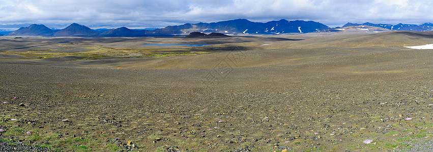 冰岛东部的景观风景荒野戒指旅行旅游蓝色岩石绿色全景天空图片