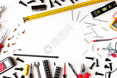 白色背景的一组工具集 有空间可以写入扳手工作木工乐器木匠作坊工具硬件锤子成套图片