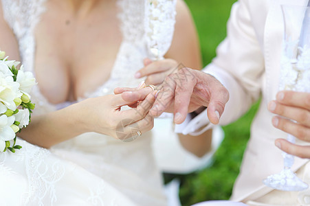 婚礼庆典男人浪漫的高清图片