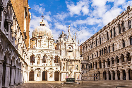 Doge宫和Basilica的院子 意大利维内托威尼斯圣马可广场地标假期游客正方形旅行宫殿公爵教会观光艺术图片