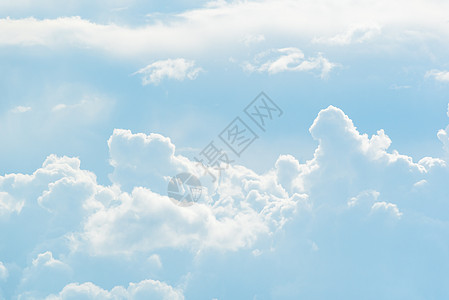 蓝色天空和白云的云彩场景阳光环境自由季节天气活力气氛墙纸气象图片