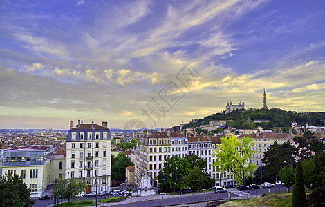 法国里昂圣母院天空景观建筑教会旅行日落地标城市历史性纪念碑背景图片