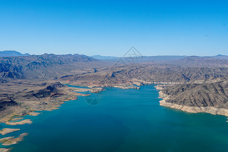 人类在科罗拉多河上造湖 亚利桑那州沙漠娱乐地标峡谷水库假期岩石蓝色全景国家图片