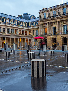 巴黎皇家万国宫建筑宫殿文化皇宫游客天空皇室雕像女士公园图片