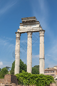 意大利罗马罗马论坛的3个标志性专栏的废墟图片