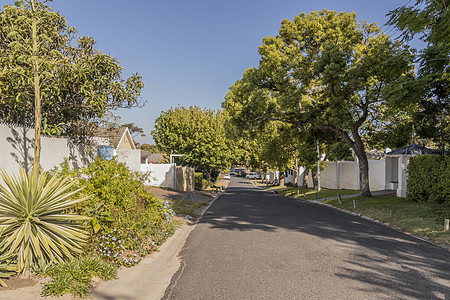 南非开普敦Claremont街 天气晴朗天空建筑蓝色城市远足房子旅行地标城市生活建筑学图片
