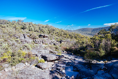 澳大利亚维多利亚州格拉姆皮亚州的奇幻之地希克仙境植物裂缝大厅远足探索乡村砂岩爬坡旅行图片