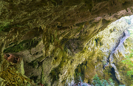 在洞穴内 有石化物和斯塔拉热米斯普拉奇背景假期旅行休息旅游空洞阳光暖光圣所纹理图片