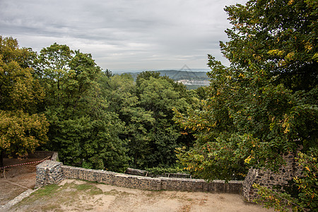 达姆施塔特附近的弗兰肯斯坦堡垒石工防御墙壁遗迹城堡城垛魔术师图片