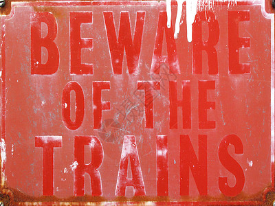旧旧红色古老的红复古压坏铁路用炼铁金属列车标志图片