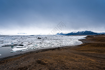 冰川环礁湖的冰山蓝色气候温度地貌冰川旅行峡湾地标暴风雪支撑图片