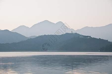 清晨日月湖台湾背景图片