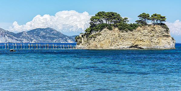 拉加纳斯镇附近的岛(Zakynthos i)图片