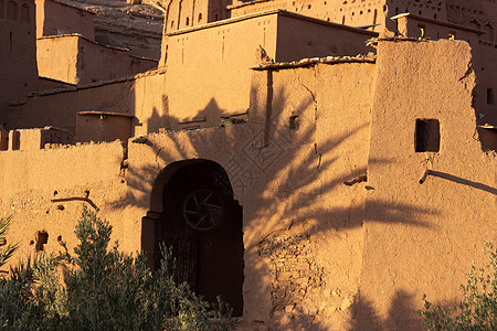 摩洛哥 古老的堡垒 Unesco遗产遗址游客游戏木头沙漠历史商队大篷车权力古堡旅行图片