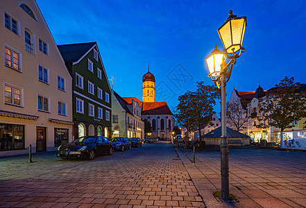 德国Schongau城市建筑天空蓝色灯柱游客地标历史历史性房子建筑学旅游图片