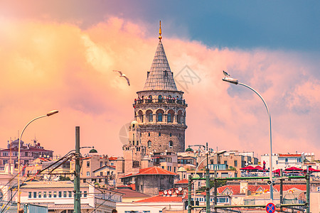 土耳其伊斯坦布尔日落时加拉塔塔塔图片