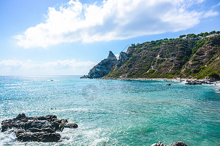 意大利的悬崖海域旅行港口天空外海岩石海湾海岸海洋绿色图片