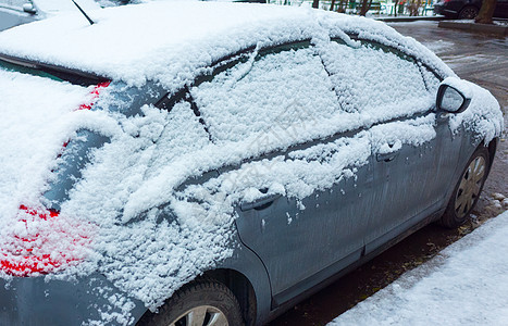 莫斯科运输降雪天气暴风雪季节车辆白色汽车风暴雪堆气候图片