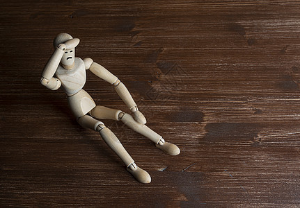 绝望塑像男人艺术冒充情感玩具雕像创造力喜悦木头图片