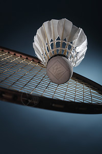 羽毛球影棚体育摄影器材羽毛球拍运动彩色背景背景图片