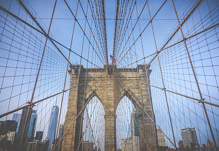 布鲁克林桥和曼哈顿天线电缆景观商业游客天际地标旅行建筑物运输城市图片