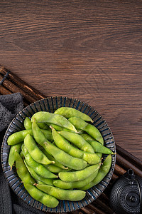 新鲜煮面条的顶端视图 与复制空间木头食物健康盘子美食纤维植物农业豆子小吃背景图片