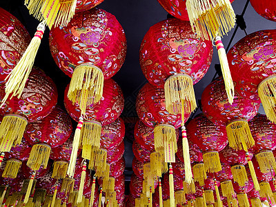 传统的红色中国传统灯笼;图片